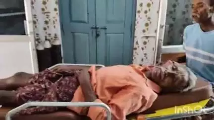 ଧର୍ମଗଡ: କଲମପୁର ମୁଖିଗୁଡା ମୁଖ୍ୟ ରାସ୍ତାର ପଣ୍ଡିଗାଁ ବସ୍ତିପଡା ନିକଟରେ ଅଜଣା ବାଇକ ଧକ୍କାରେ ପଥଚାରୀ ବୃଦ୍ଧ ଗୁରୁତର