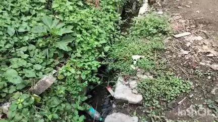 জামালপুর: জামালপুর হাই স্কুলের সামনে নিকাশি ব্যবস্থা বেহাল, সমস্যায় ছাত্র-ছাত্রীসহ পথ চলতি মানুষজন #jansamasya