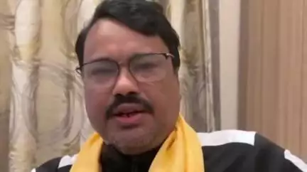 করিমগঞ্জ: সবাইকে বন্যায় প্লাবিত মানুষদের পাশে দাঁড়ানোর আহ্বান জানালেন জেলা সংখ্যালঘু উন্নয়ন বোর্ডের চেয়ারম্যান