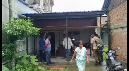 বৰপেটা: পালাংদিহাটীত সোমাবাৰে পুৱতিনিশা চুৰি কাণ্ড, সোণৰ গহণা সহ মূল্যৱান সামগ্ৰী লুটি নিলে চোৰে, থানাত এজাহাৰ দাখিল