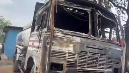 नालागढ़: नालागढ़ के खेड़ा में टैंकर में भीषण अग्निकांड, दमकल विभाग ने दो घंटे में पाया काबू, कोई जनहानि नहीं, 10 लाख का नुकसान