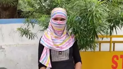 शिवपुरी नगर: नरवर थाना क्षेत्र: नाबालिग किशोरी को भगा ले गया बॉयफ्रेंड, 3 लोगों ने किया बलात्कार, एसपी से शिकायत