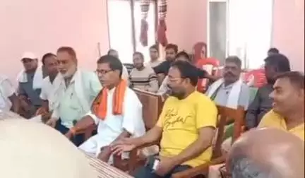 शोहरतगढ़: उप जिलाधिकारी की अध्यक्षता में थाना शोहरतगढ़ पर पीस कमेटी की बैठक की गई