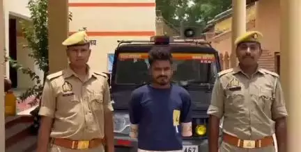 बांसडीह: बरियारपुर ग्राम सभा से पॉक्सो एक्ट से संबंधित एक नफर अभियुक्त को सहतवार पुलिस ने किया गिरफ्तार