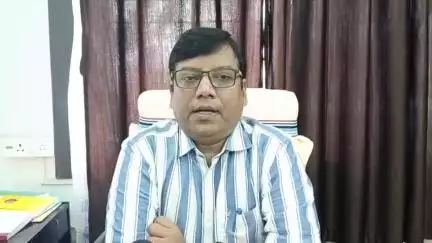 कोडरमा: झारखंड में बढ़ते कोरोना को लेकर डॉ. रंजीत ने लोगों को एहतियात बरतने की सलाह दी
