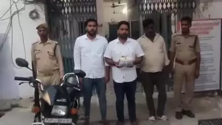 नवाबगंज: हैदरगढ़ मार्ग, अयोध्या-लखनऊ हाईवे अंडरपास के निकट ANTF ने मादक पदार्थों की तस्करी करने वाले 3 तस्करों को किया गिरफ्तार
