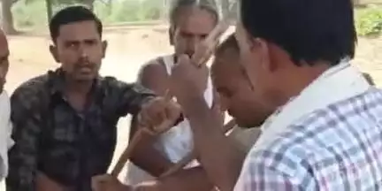 गोहपारु: बरकोडा गांव: ज़मीनी विवाद में एक ही परिवार के लोग आपस में भिड़े, महिला घायल
