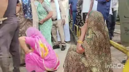 कोलारस: पूरण खेड़ी टोल प्लाजा पर टोल कर्मियों ने बस में सवार तीर्थयात्रियों के साथ की मारपीट, आक्रोशित श्रद्धालुओं ने लगाया जाम