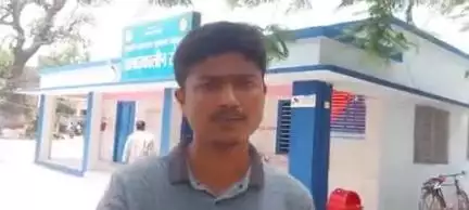 कुचायकोट: गोपालपुर थाना क्षेत्र के पुरखास गांव में मामूली विवाद को लेकर कुछ लोगों ने एक युवक से की मारपीट, युवक हुआ घायल