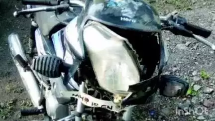 नेर: कोलूरा गावाजवळ दुचाकीची मारोती कारला धडक लागून एकजण जखमी,दुचाकी चालकाविरुद्ध नेर पोलिसात गुन्हा दाखल