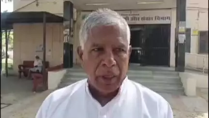 चित्तौड़गढ़: बजरी माफियाओं के आतंक को लेकर पूर्व मंत्री जाड़ावत के नेतृत्व में कल कलेक्ट्रेट पर ज्ञापन