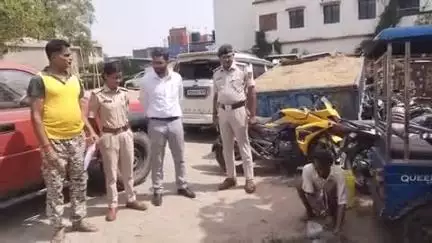 कुदरा में दंडाधिकारी की उपस्थिति में 17 लीटर देसी शराब का किया गया बिनष्टीकरण