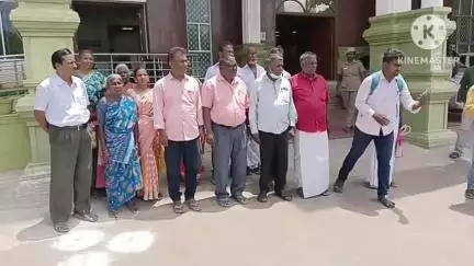கரூர்: காரடையாம்பாளையம் கிழக்குத் தெரு அருந்ததியர் பகுதியைச் சார்ந்த பொதுமக்கள் மயானம் அமைத்து தர வேண்டி மனு #localissue