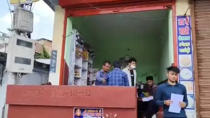लोहाघाट में होटल मालिक से मारपीट और लूटपाट व्यापारियो में आक्रोश पुलिस से कार्यवाही की मांग