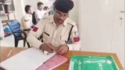 जयसिंहनगर: कुदरी इमली टोला में भाई-भाभी ने भाई के साथ की मारपीट, पुलिस ने मामला दर्ज किया