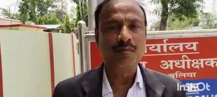 बलिया: चित्तू पांडेय चौराहा स्थित अधिवक्ता के घर में घुसकर कब्जा करने की कोशिश, जान से मारने की धमकी दी, SP से लगाई गुहार