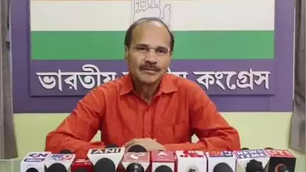 বহরমপুর: পশ্চিমবঙ্গের পুলিশকে নিষ্ক্রিয় করে রেখেছে বাংলার মুখ্যমন্ত্রী,বহরমপুর জেলা কংগ্রেস ভবনে বিস্ফোরক অধীর