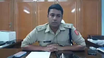 কৃষ্ণনগর ১: কৃষ্ণগঞ্জের মহিলা খুনের ঘটনায় কৃষ্ণনগরে অতিরিক্ত পুলিশ সুপারের সাংবাদিক সম্মেলন