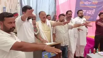 ਅਬੋਹਰ: ਯੁੱਧ ਨਸ਼ਿਆਂ ਵਿਰੁੱਧ ਤਹਿਤ ਤਾਜਾ ਪੱਟੀ ਅਤੇ ਗੋਬਿੰਦਗੜ੍ਹ ਦੇ ਪਿੰਡਾਂ ਦੀ ਪੰਚਾਇਤ ਵੱਲੋਂ ਨਸ਼ਾ ਤਸਕਰਾਂ ਦੇ ਖਿਲਾਫ ਕਾਰਵਾਈ ਕਰਨ ਲਈ ਪਾਇਆ ਮਤਾ