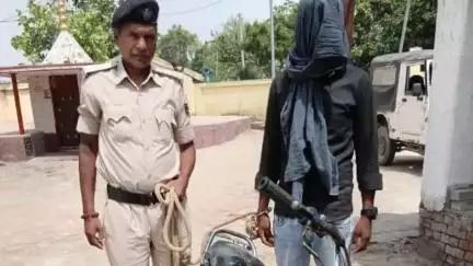 सिसवन: सिसवन में चोरी की मोटरसाइकिल के साथ एक व्यक्ति गिरफ्तार