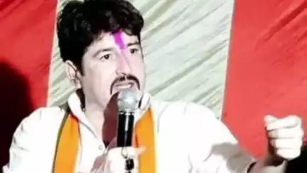 छतरपुर नगर: चौबे कॉलोनी में भाजपा नेता के घर से फॉर्च्यूनर कार चोरी, सिविल लाइन थाना प्रभारी ने दी जानकारी