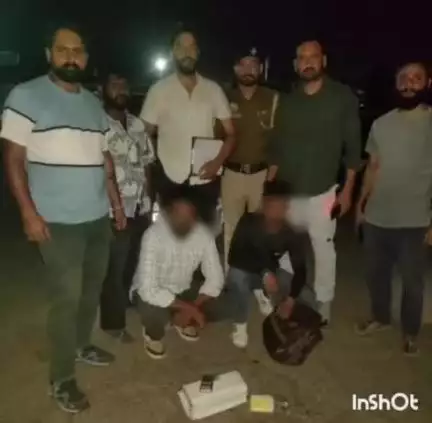 इंदौरा: अमृतसर के दो चिट्टा तस्कर भदरोया में 103.07 ग्राम चिट्टे के साथ गिरफ्तार हुए