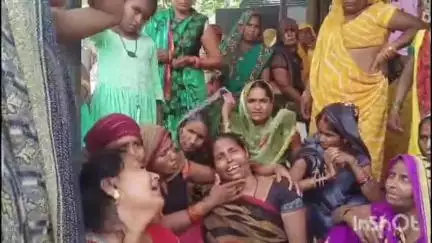 उन्नाव: सदर क्षेत्र अंतर्गत शेखपुर नरी के पास अज्ञात वाहन की टक्कर से किशोर की हुई मौत, परिजनों का रो-रो कर बुरा हाल