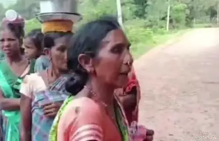 ଲକ୍ଷ୍ମୀପୁର: ବିରିଗୁଡା ଗ୍ରାମ ନିକଟରେ ଆଦିବାସୀ ମହିଳାଙ୍କ ଠୁ କାନ ନାକରୁ ଝାମ୍ପି ନେଲେ ସୁନା ଗହଣା