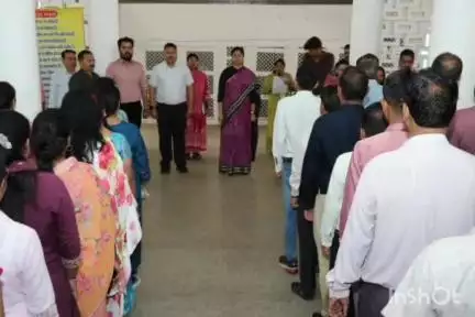 झाबुआ: झाबुआ कलेक्टर कार्यालय में कलेक्टर की उपस्थिति में राष्ट्रगान, राष्ट्रगीत एवं मध्यप्रदेश गान का आयोजन