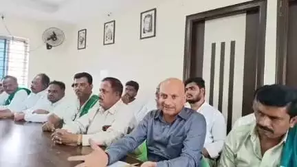 ಮಾಗಡಿ: ಪಟ್ಟಣದಲ್ಲಿ ಹೇಮಾವತಿ ಕೆನಾಲ್ ವಿಚಾರವಾಗಿ ರೈತರ ಹಾಗೂ ಸಂಘಟನೆಗಳ ಮುಖಂಡರ ಸಭೆ