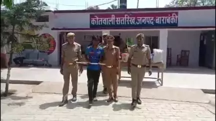 नवाबगंज: जफरपुर मोड़ सतरिख से पुलिस ने 1 अभियुक्त को किया गिरफ्तार, चोरी का सामान हुआ बरामद
