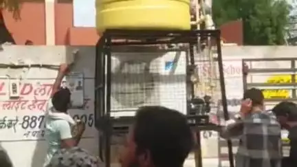 बासोदा: बासौदा रेलवे स्टेशन पर यात्रियों के लिए नगरपालिका ने की ठंडे पानी की व्यवस्था, वाटर कूलर लगवाया