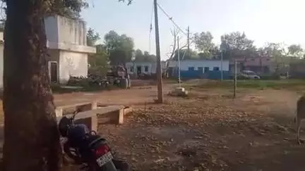 इंदरगढ़: ग्राम सेगुवा में पुराने विवाद में दो युवकों ने पति-पत्नी और बेटी से मारपीट की, जान से मारने की धमकी, मामला दर्ज
