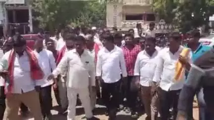 చిట్యాల: చిట్యాల బస్ స్టాండ్ వద్ద అండర్ పాస్ బ్రిడ్జి పనులను పరిశీలించిన ఎమ్మెల్యే వేముల వీరేశం