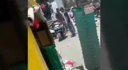 વઢવાણ: શહેરમાં ઉપાસના સર્કલ પાસે એક્ટિવા અને ટ્રક વચ્ચે અકસ્માતમાં મહિલાનું મોત નીપજયા અંગેની ડિવિઝન પોલીસ મથકે ફરિયાદ નોંધાઇ