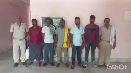 लखीसराय: उत्पाद विभाग की टीम ने पांच शराब कारोबारियों को किया गिरफ्तार