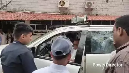 नैनपुर: खंडेलवाल परिवार में शोक संवेदना व्यक्त करने नैनपुर पहुंचे पूर्व मुख्यमंत्री दिग्विजय सिंह