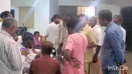ప్రజా సమస్యలను ప్రాధాన్యత క్రమంలో పరిష్కరించాలి 
: అధికారులను ఆదేశించిన జిల్లా కలెక్టర్ ఏ. శ్యామ్ ప్రసాద్