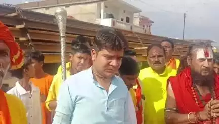 मेहता पहुंचे राष्ट्रीय संत विपिन बिहारी जी महाराज निकली गई विशाल शोभायात्रा एवं कलश यात्रा कहानी से मनोज सेन की रिपोर्ट