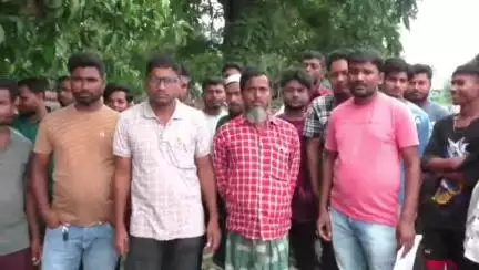 দলগাঁও ভাগ: দলগাও উলুবাৰী গাওঁত ভূমি কেন্দ্ৰীক সংঘাট,কামত নিয়োজিত শ্ৰমিকৰ ওপৰত আক্ৰমণ