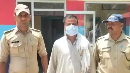 नारासन: टांडा भनेड़ा गांव से पुलिस ने फरार चल रहे एक वारंटी को किया गिरफ्तार, घरेलू हिंसा के मामले में था फरार