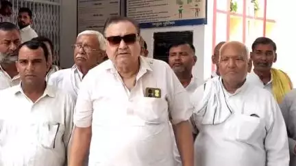 मांट: संगी हॉस्पिटल 16 महीने से नहीं दे रहा किराया, पीड़ित का आरोप- डॉ के गुंडों ने की मारपीट