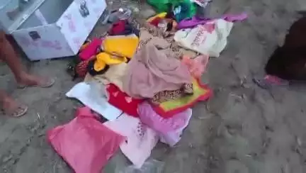 डुमरियागंज: त्रिलोकपुर के हटवा गांव में छत के रास्ते घर में घुसे चोरों ने दो हजार नगदी समेत करीब दो लाख से अधिक के जेवर उड़ाए