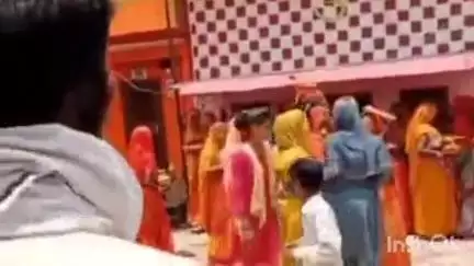 निघासन: बदालपुरवा गांव में नवनिर्मित मंदिर में शिव परिवार की मूर्ति प्राण प्रतिष्ठा के लिए निकाली गई विशाल कलश यात्रा