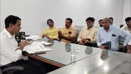 नांगल चौधरी: 11वें अंतर्राष्ट्रीय योग दिवस के संबंध में नांगल चौधरी में एसडीएम ने अधिकारियों के साथ की बैठक