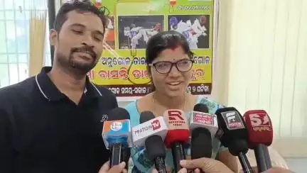 ଅନୁଗୋଳ: ଜିଲ୍ଲା ରକ୍ତଦାନ ଭଣ୍ଡାର ଗୃହରେ ରକ୍ତଦାନ ଶିବିର ଅନୁଷ୍ଠିତ; ପ୍ରତିକ୍ରିୟା ରଖିଲେ ରୁନି ସାହୁ ଓ ଅନୁଗୋଳ ବିଧାୟକ