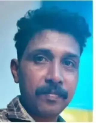 കണ്ണൂർ: ചെറുപുഴയിൽ തനിച്ച് താമസിക്കുന്ന യുവാവ് വീട്ടിൽ മരിച്ച നിലയിൽ