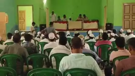 পূর্বস্থলী ২: বকরিদ উপলক্ষ্যে পূর্বস্থলী স্টেশন সংলগ্ন কমিউনিটি হলে আয়োজিত বিশেষ প্রশাসনিক বৈঠক