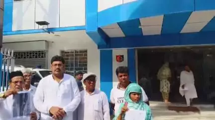বারুইপুর: বারইপুরে কংগ্রেস নেতৃত্ব ৫০ দিন ধরে ঘরছাড়া আর সেই কারণে পশ্চিমবঙ্গ প্রদেশ কংগ্রেসের তরফ থেকে বারুইপুর SP অফিসেডেপুটেশন
