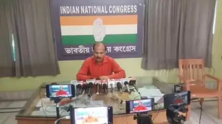 বহরমপুর: পুলিশকে এখন সবাই ধমকাচ্ছে, পুলিশ এখন সরকারি দলের ধমকানোর সাবজেক্ট, বহরমপুরে মন্তব্য অধীর চৌধুরীর